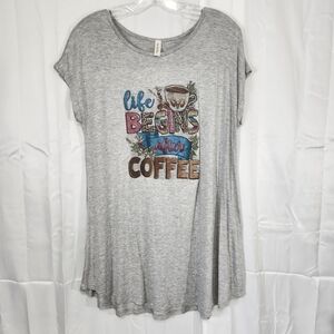 Acting Pro Gray Graphic Nightgrown - Life Begins After Coffee